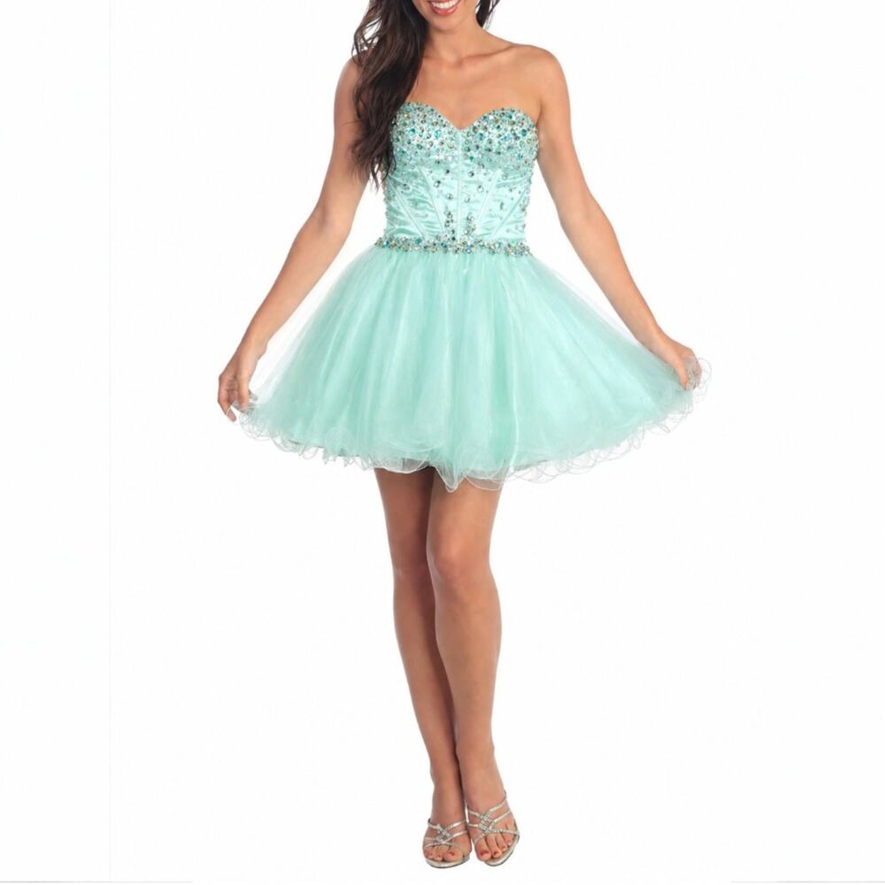 Eureka Beaded‎ Tulle Corset A-Line Short Dress Size M Mint Green Sweetheart Prom